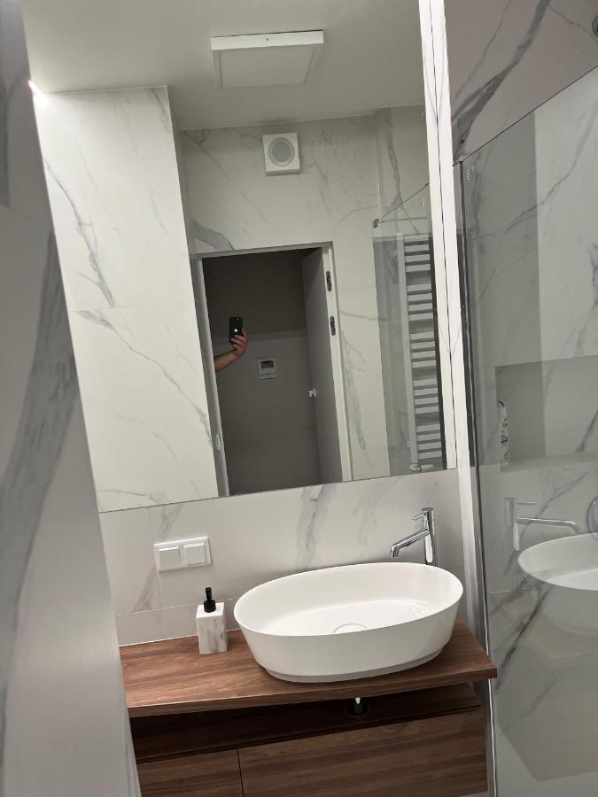 Warsaw Home Suites מראה חיצוני תמונה