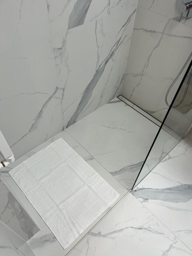 Warsaw Home Suites מראה חיצוני תמונה