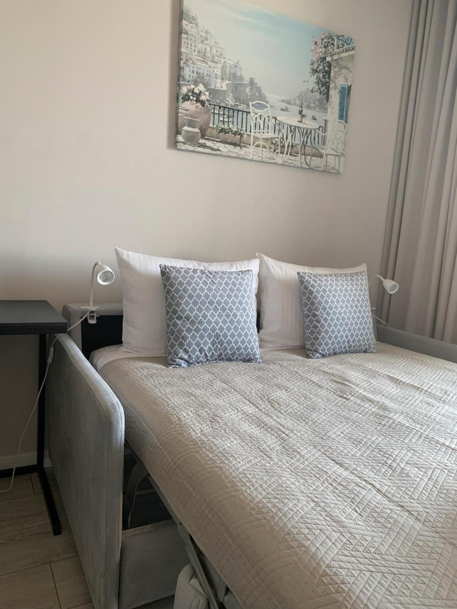Warsaw Home Suites מראה חיצוני תמונה