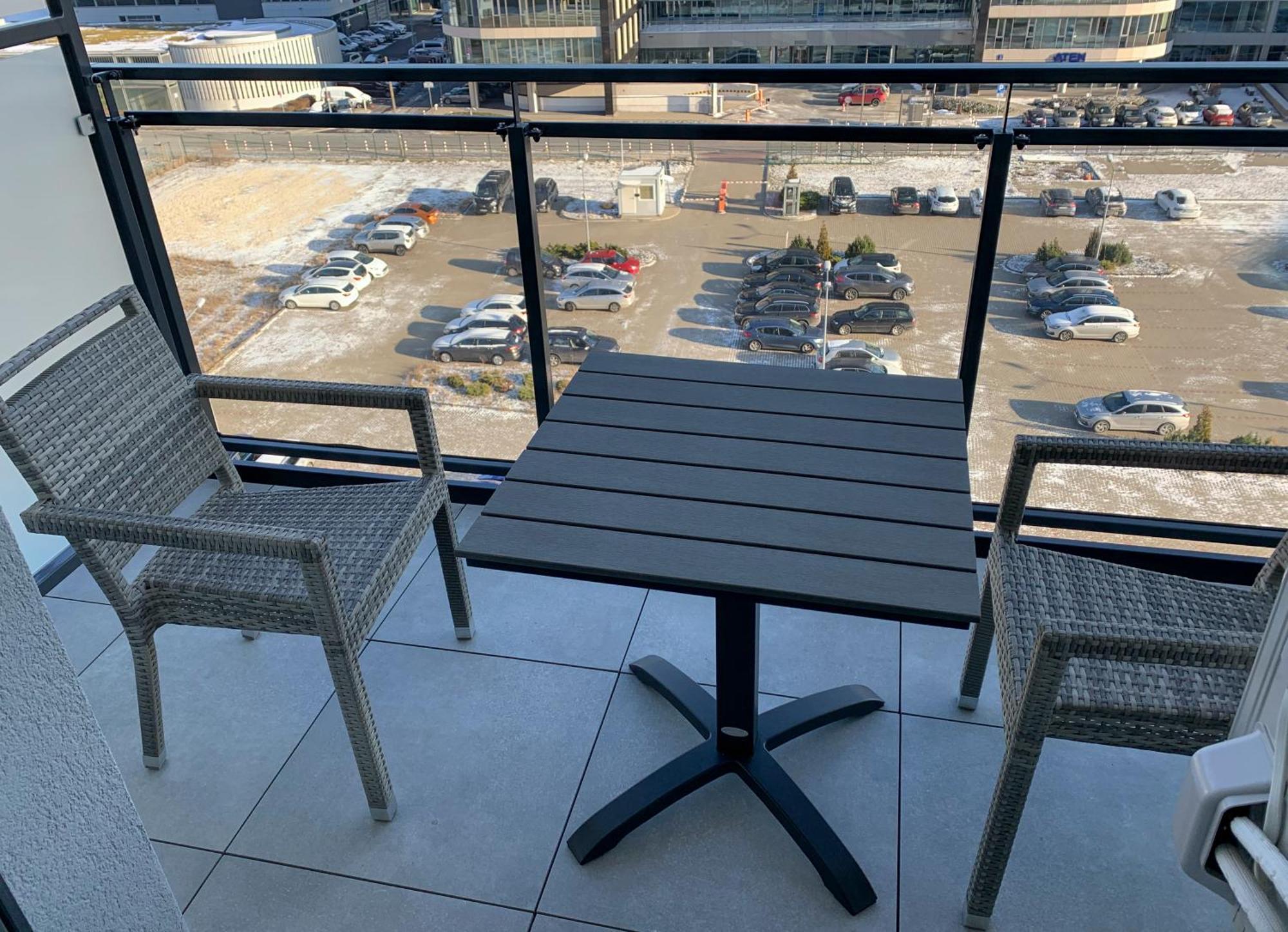 Warsaw Home Suites מראה חיצוני תמונה