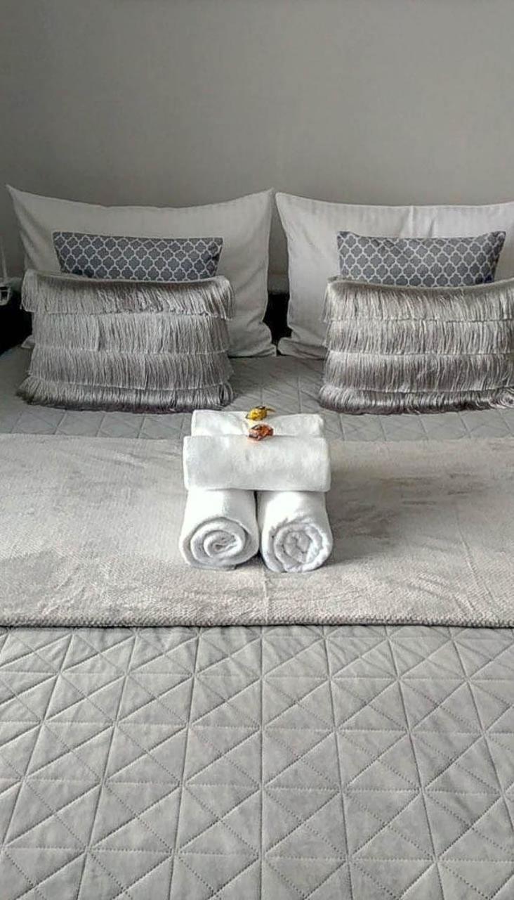 Warsaw Home Suites מראה חיצוני תמונה